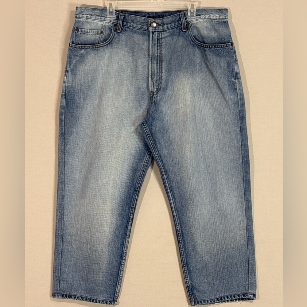 Levi Strauss & Co. 569 Loose Straight Jeans | W38 L32 | Light Wash | 100% Cotton